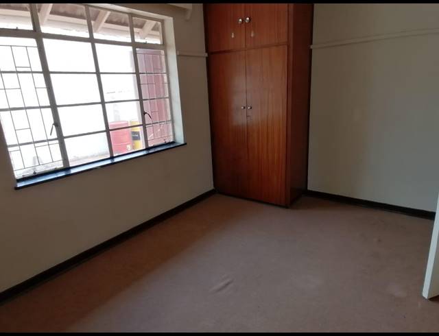3 BEDROOM HOUSE SOLD IN STILFONTEIN EXT 2